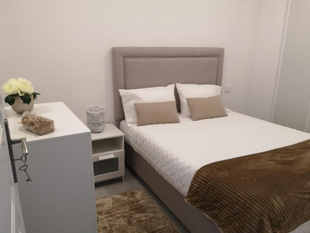 Casinha D'avo Ferienhaus Nazaré